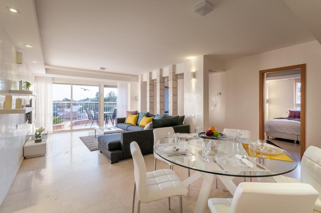 Magical Sea View With 3 Bedroom 엘라트 외부 사진